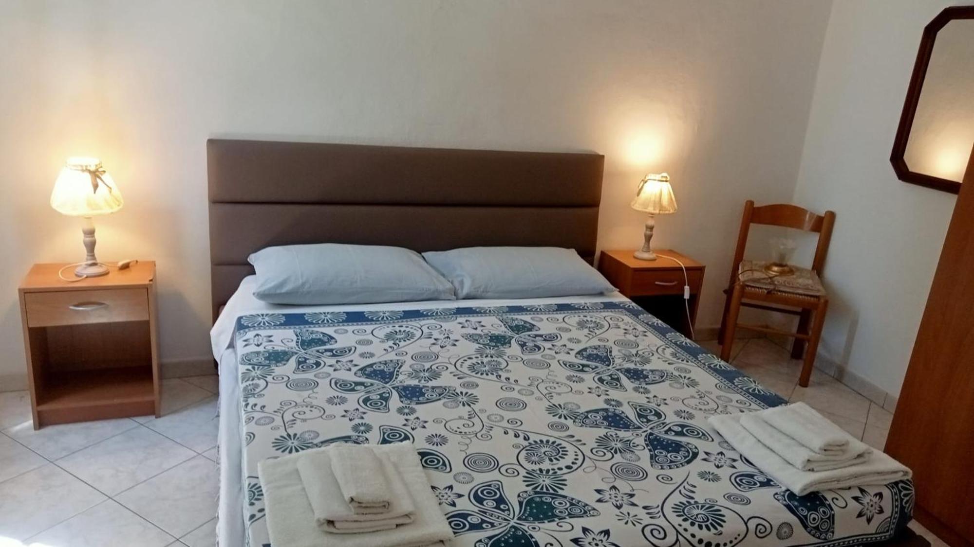 Hotel Glicine นอลี ภายนอก รูปภาพ