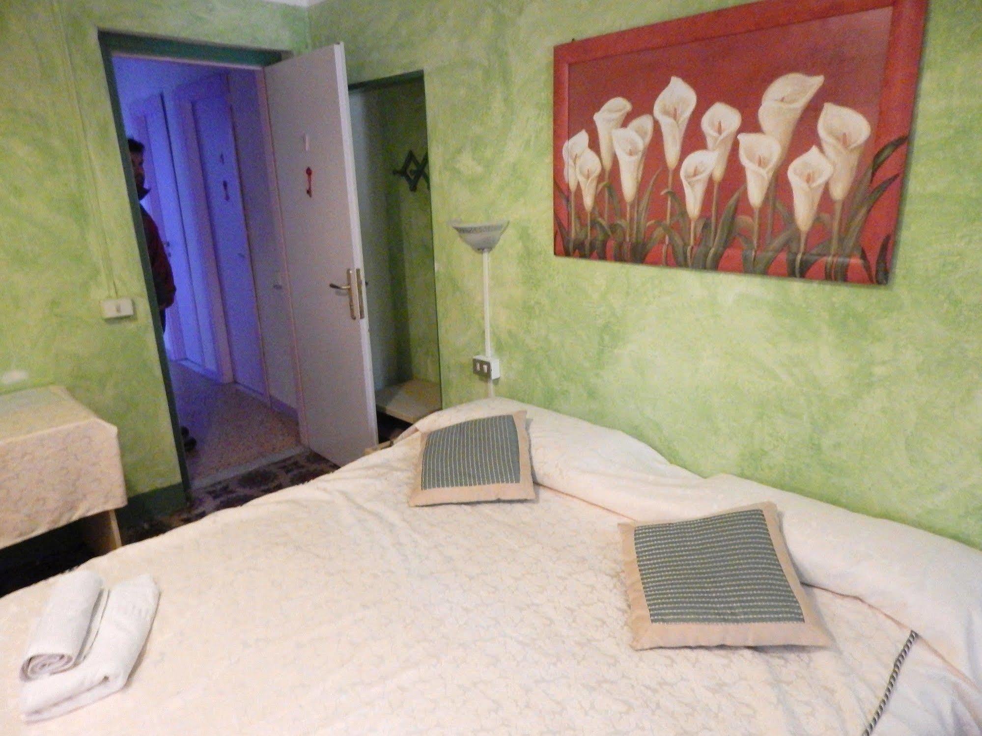 Hotel Glicine นอลี ภายนอก รูปภาพ